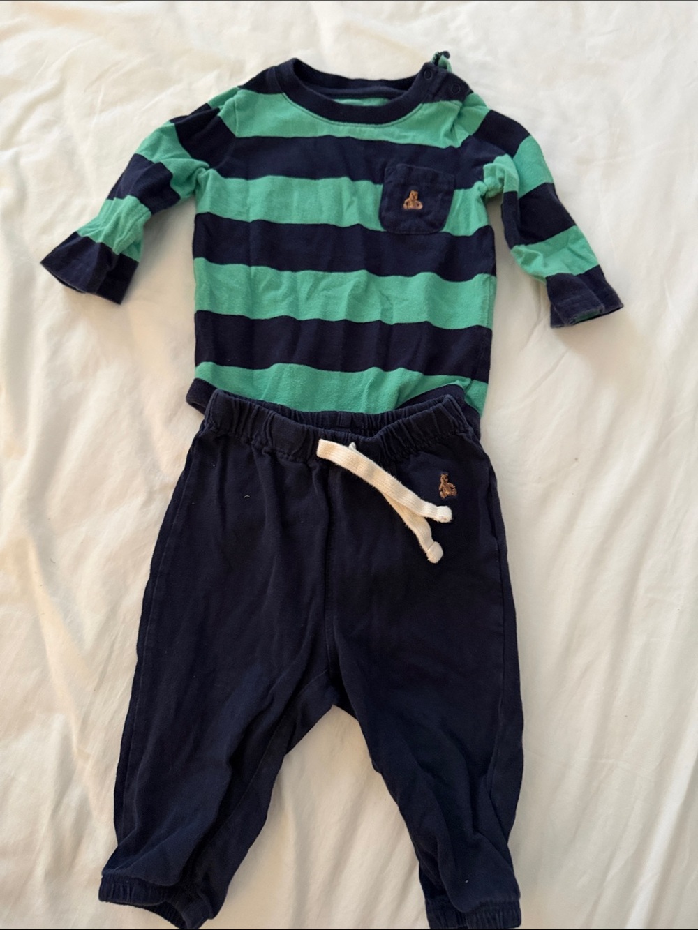 GAP Navy and Green Striped Baby Matching Set baby 3-6 months